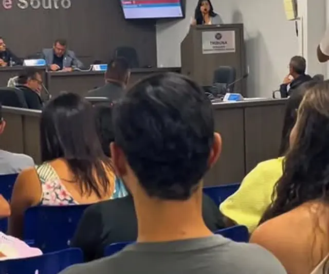 Câmara de Cuité divulga bastidores de sessão e informa canais de transmissão