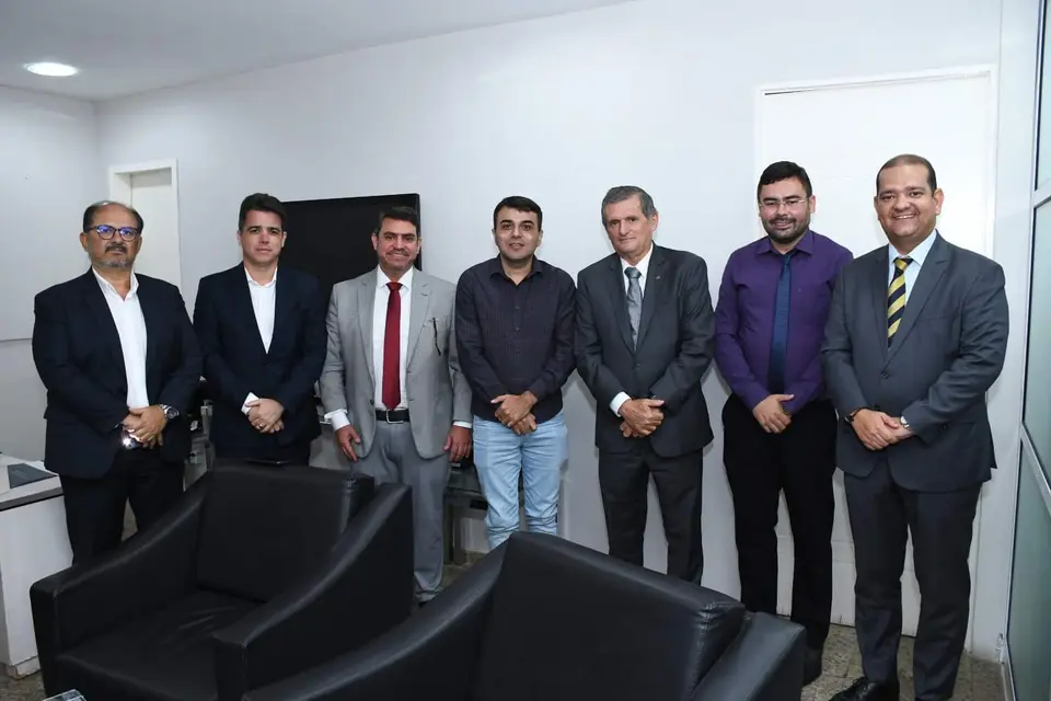 Presidente da Câmara de Cuité visita Câmara de João Pessoa