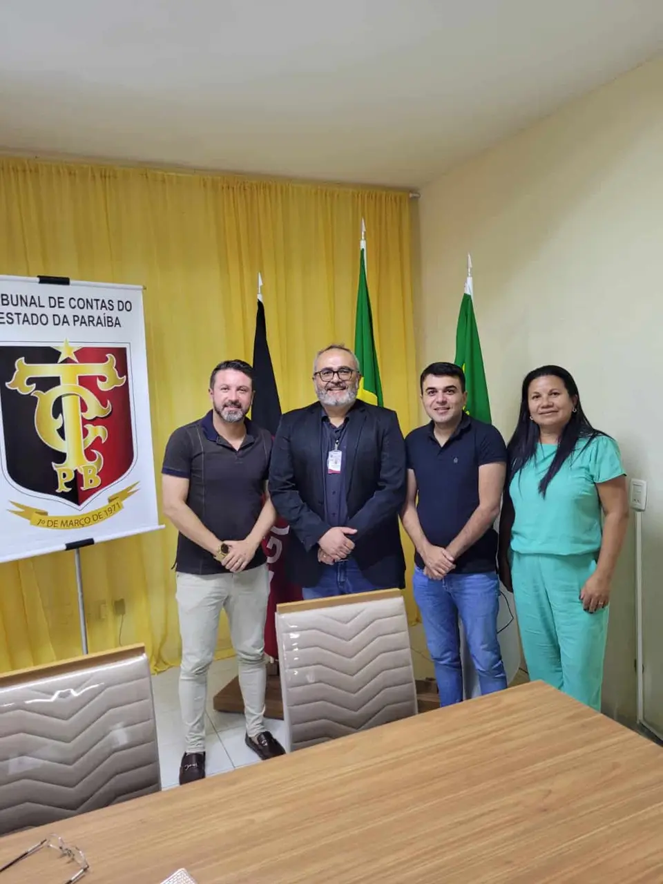 Presidente da Câmara e servidores do legislativo realizam curso de capacitação sobre a nova lei de licitações e contratos