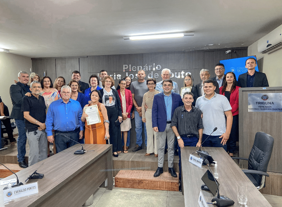 Sessão Especial para entrega de Títulos de Cidadania Cuiteense às famílias da saudosa senhora INÊS DUARTE DA COSTA e do saudoso senhor MANOEL MARCELINO DE MORAIS (Popular Manoel da Água).