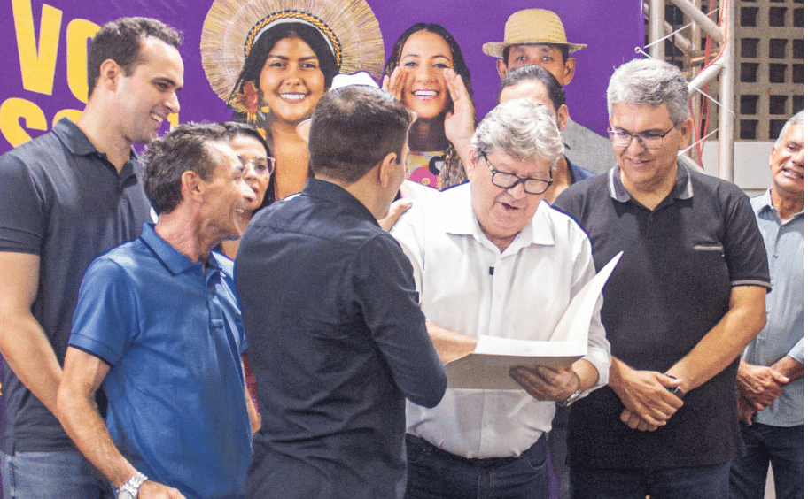 TÍTULO DE CIDADANIA PARA O GOVERNADOR